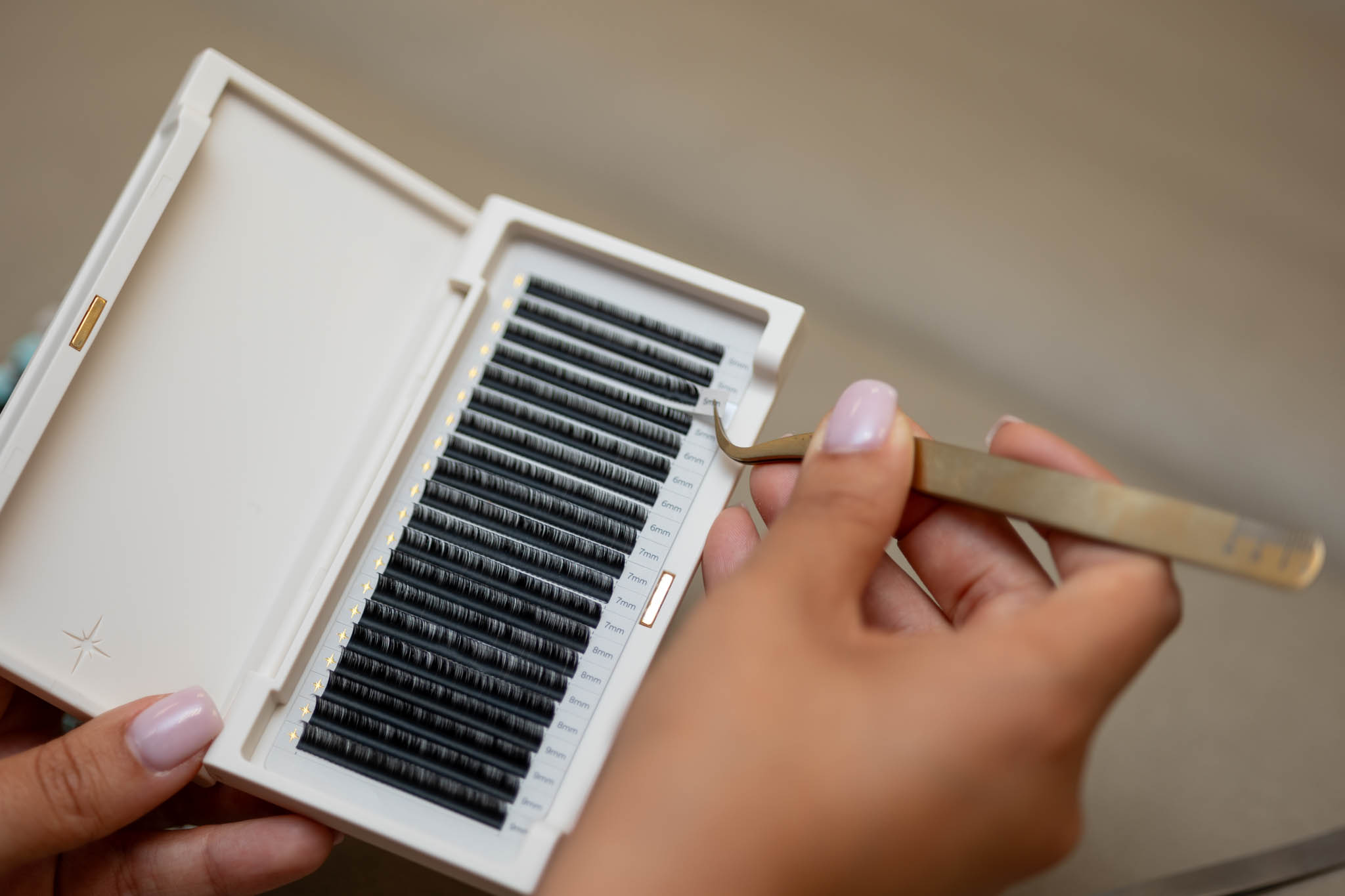 photo of a box of lash extensions